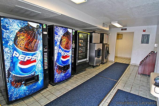 Motel 6-Capitol Heights, Md - Washington Largo Bagian luar foto