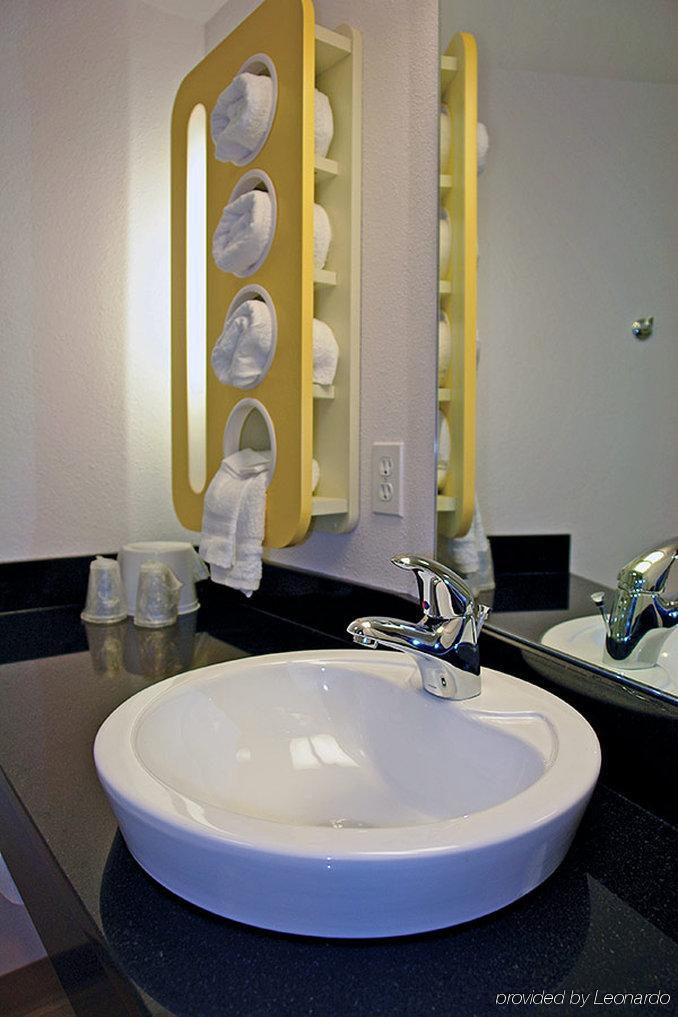 Motel 6-Capitol Heights, Md - Washington Largo Bagian luar foto