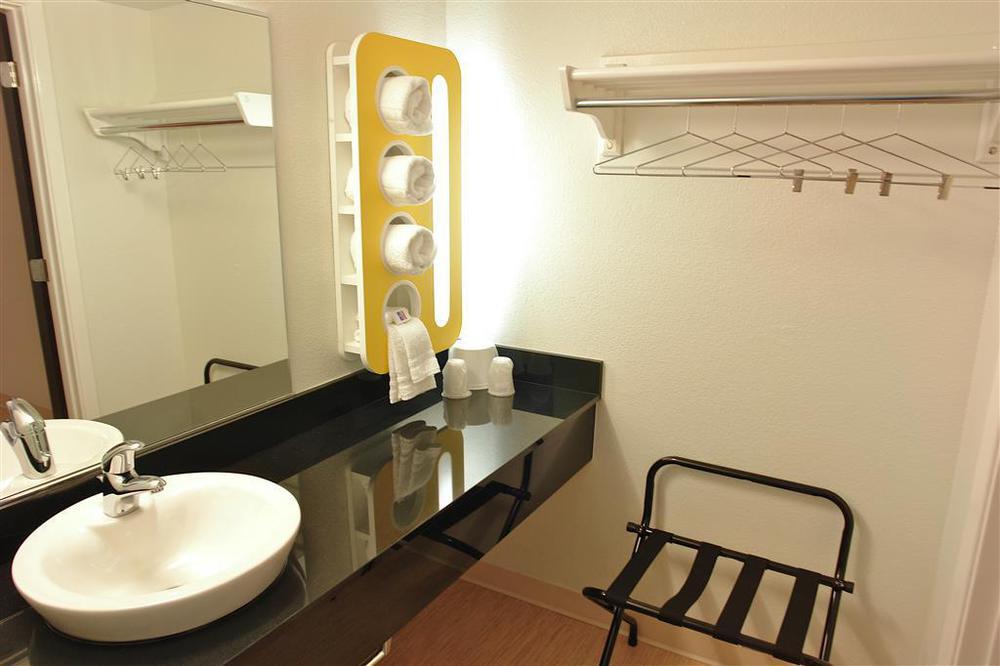 Motel 6-Capitol Heights, Md - Washington Largo Ruang foto